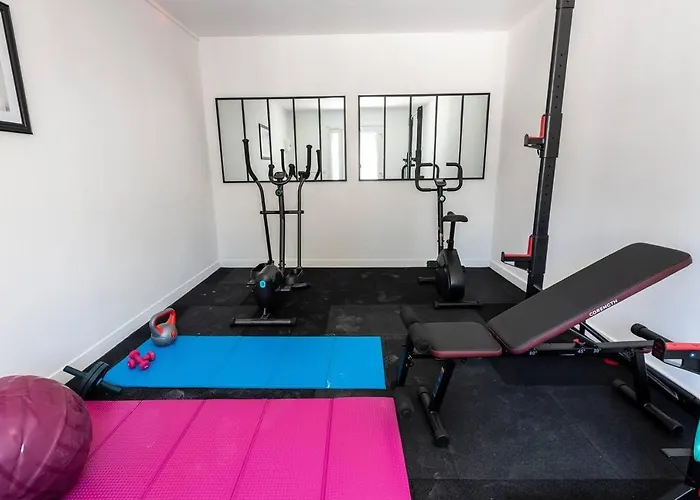 L E Trianon B Avec Salle De Sport